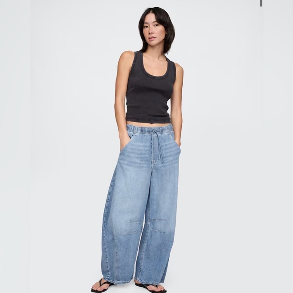 Gap Mid Rise UltraSoft Easy Horseshoe Jeans NWT Small BoHo Beachy Skater Baggy